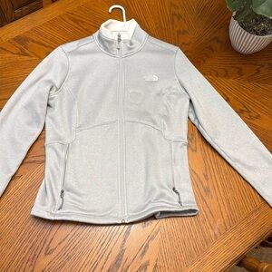 Women's The North Face Gray Zip Jacket Super Soft Lining!!